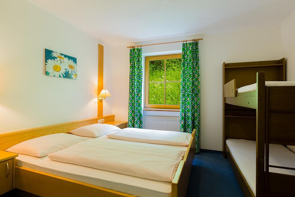 Garni Bergland Bed & Breakfast Racines Eksteriør bilde