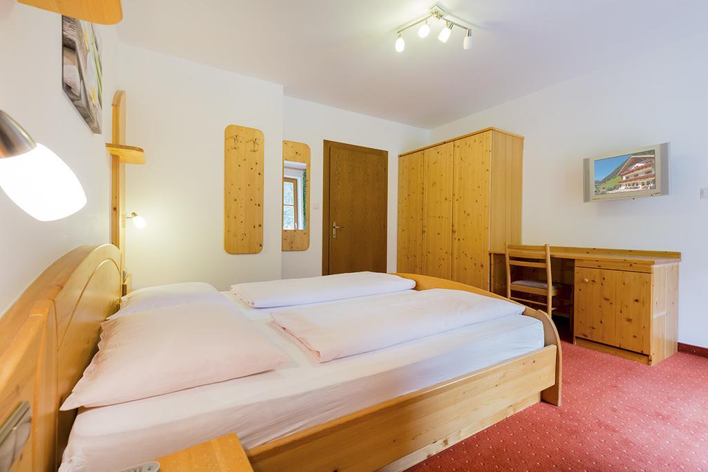 Garni Bergland Bed & Breakfast Racines Eksteriør bilde